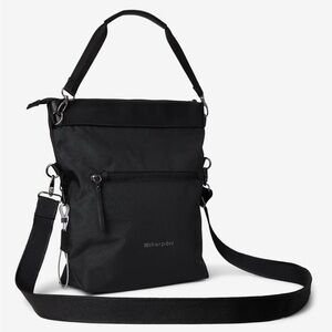 Sherpani Vale AT Black Crossbody Bag NWT